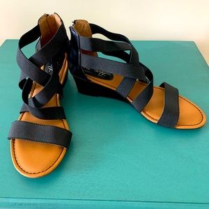 New Black Wedge Sandal